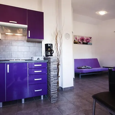 Apartment Apartment Pula 8 *