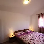 8 Appartamento Pola