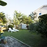 8 Διαμέρισμα Πούλα