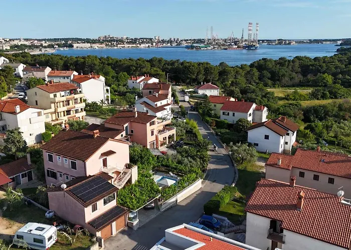 8 Lejlighed Pula